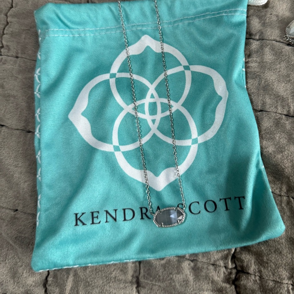 Kendra Scott Silver Necklace with Gray Pendant